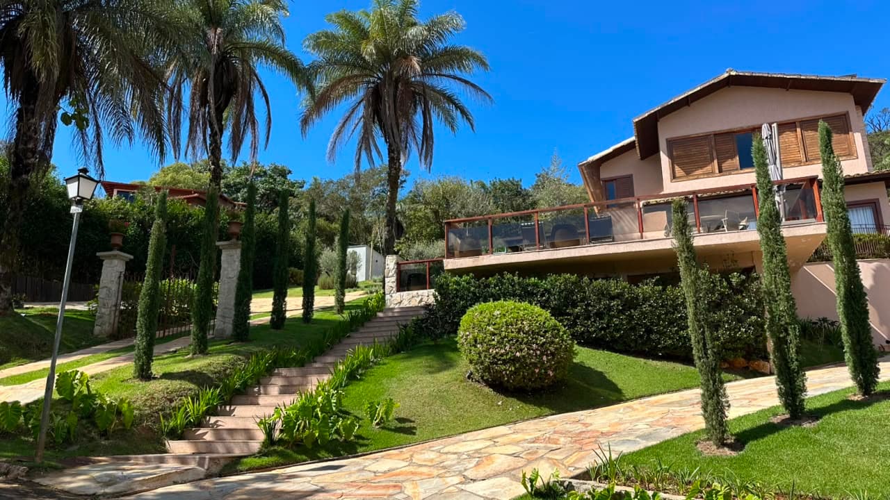 Casa Rio Acima —