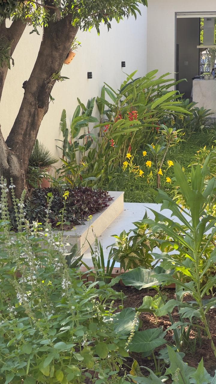 Casa Bandeirantes —
