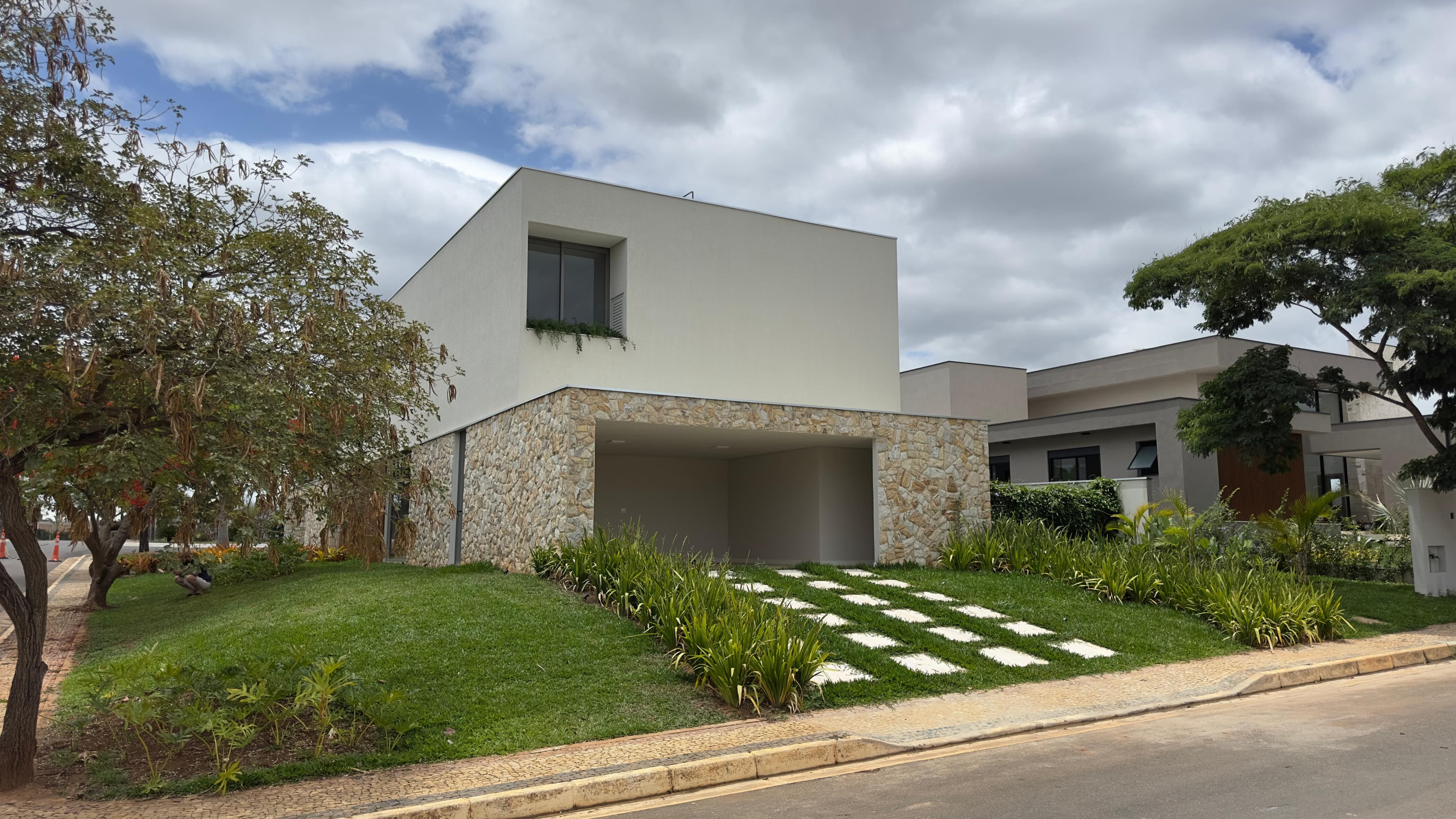 Condomínio Victoria Golf - LAGOA SANTA —