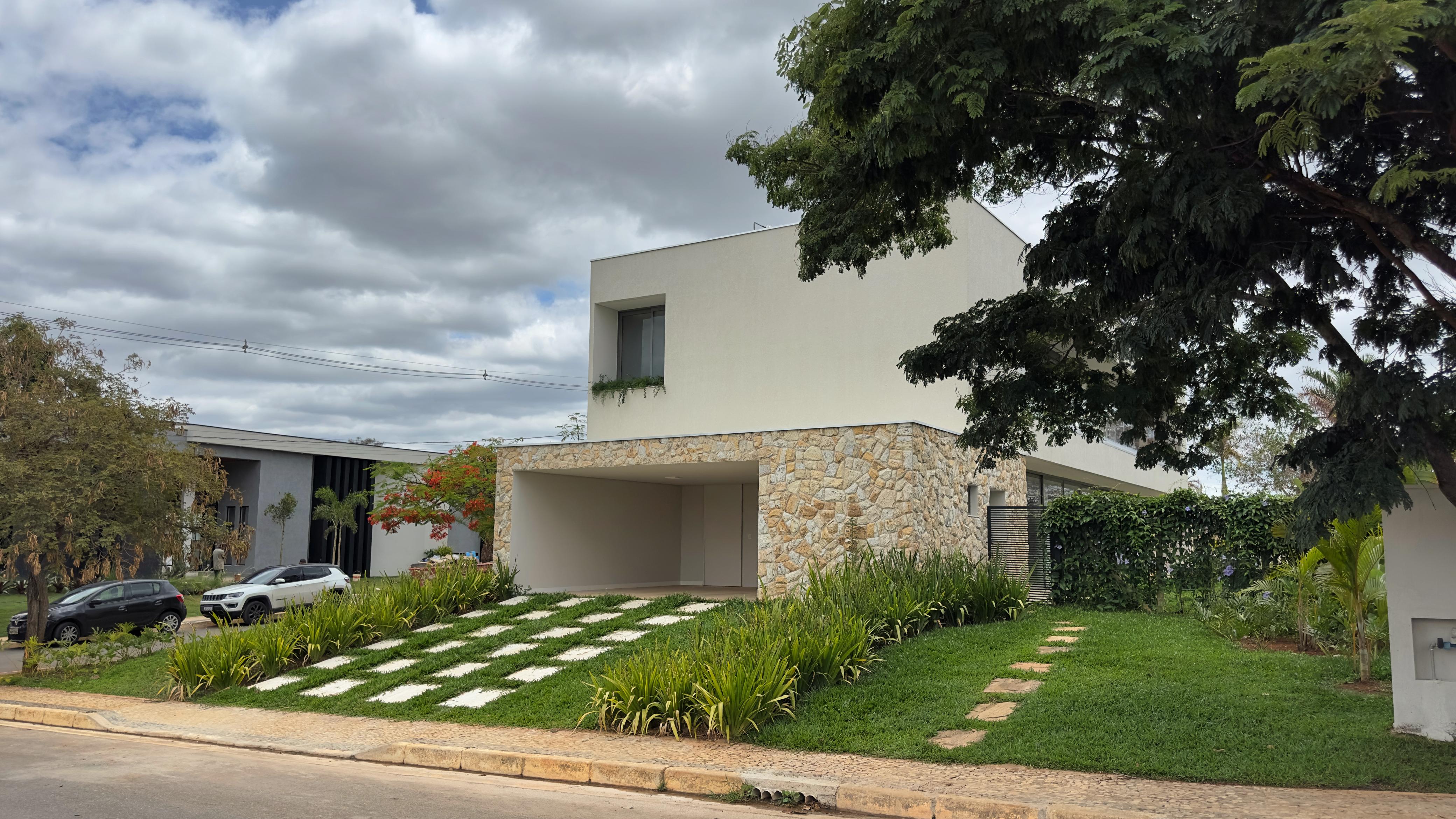 Condomínio Victoria Golf - LAGOA SANTA —